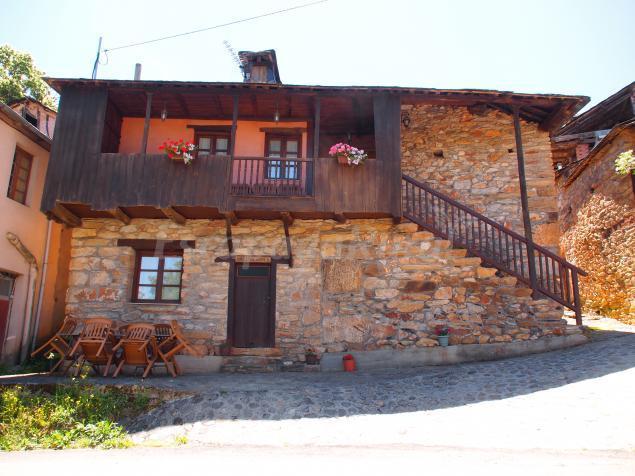 Hotel Rural El Lagar De Las Medulas Orellán Exterior foto